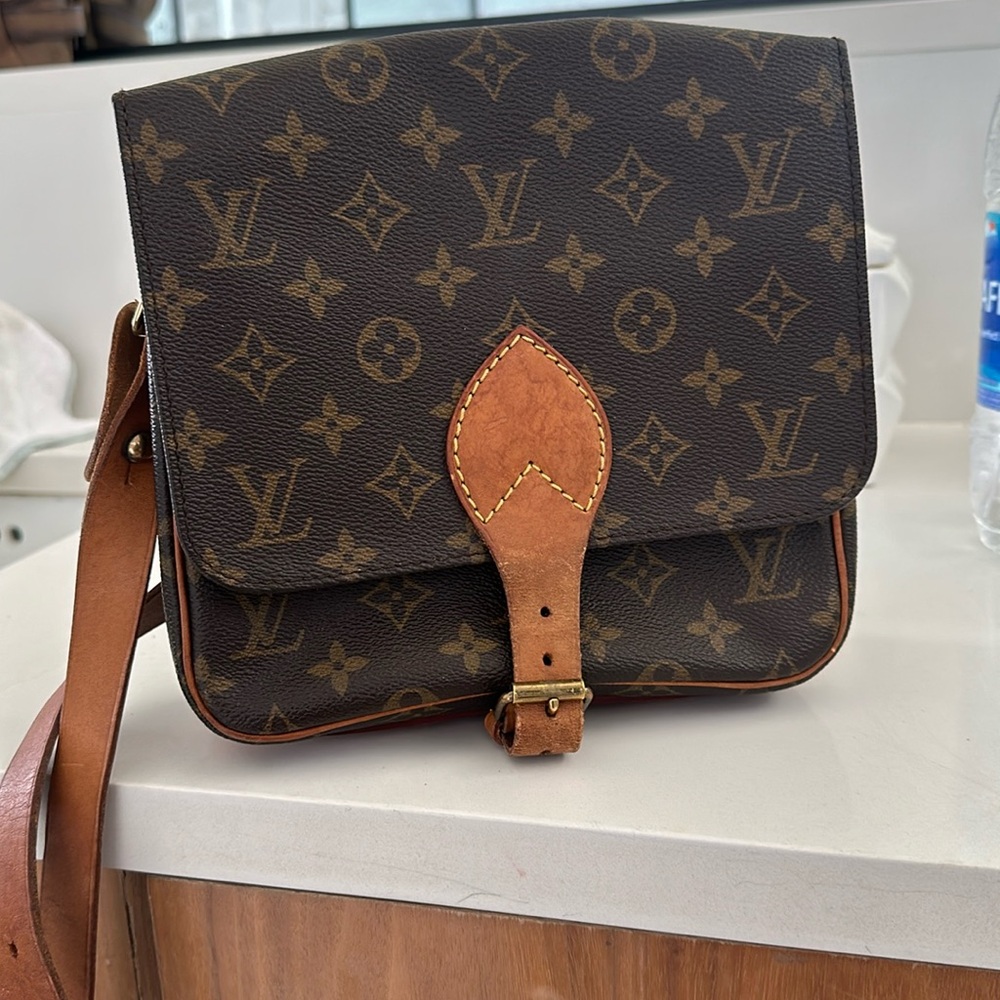 Louis Vuitton cartouchiere MM Monogram
